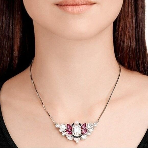 Swarovski Blanche Necklace - Picture 1 of 6